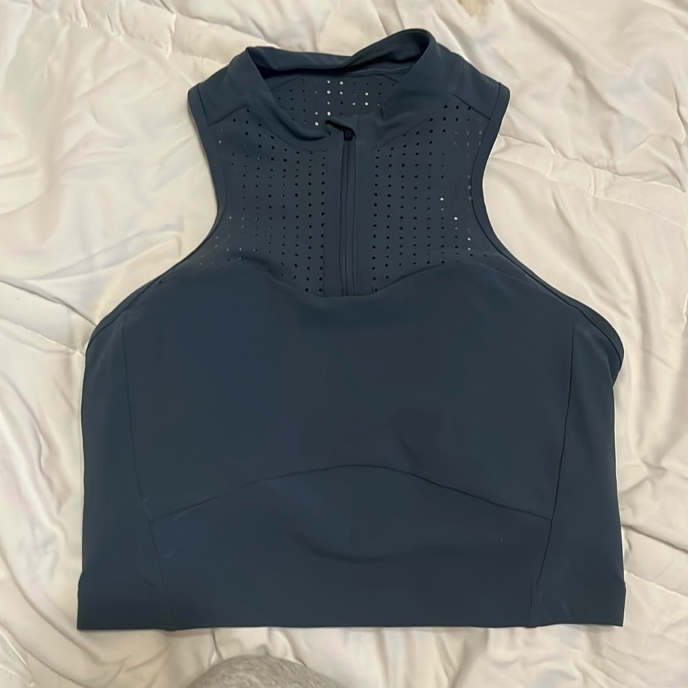 lululemon unleash strength bra size 6